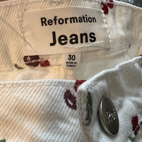Reformation embroidered cherries jeans - Picture 2 of 8